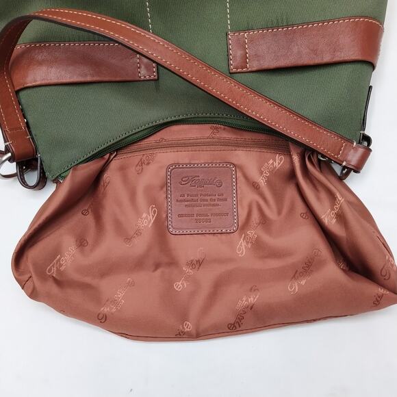 Fossil Oliver Green Nylon Leather Trim Zipper Closure Hobo Shoulder Bag - Picture 10 of 15
